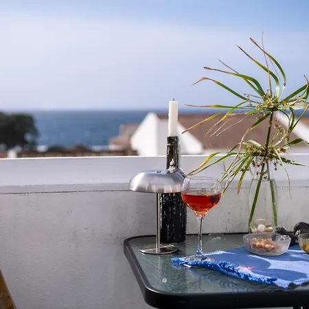 Friends'house - Azores