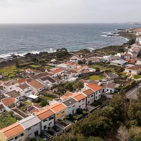 Friends'house - Azores Feriehus