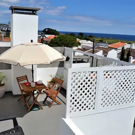 度假居 Friends'house - Azores